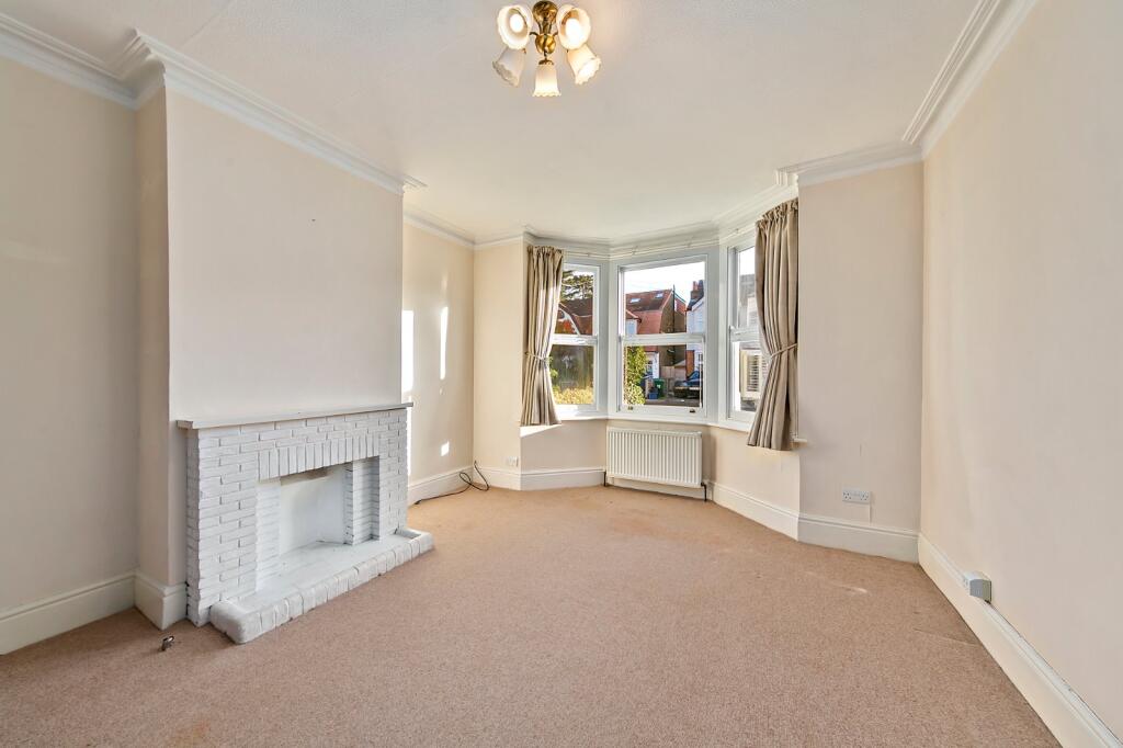 Munster Road, Teddington, Middlesex, TW11 photo 4
