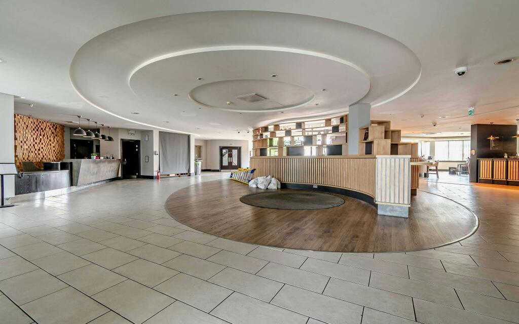 Reception (2).jpg