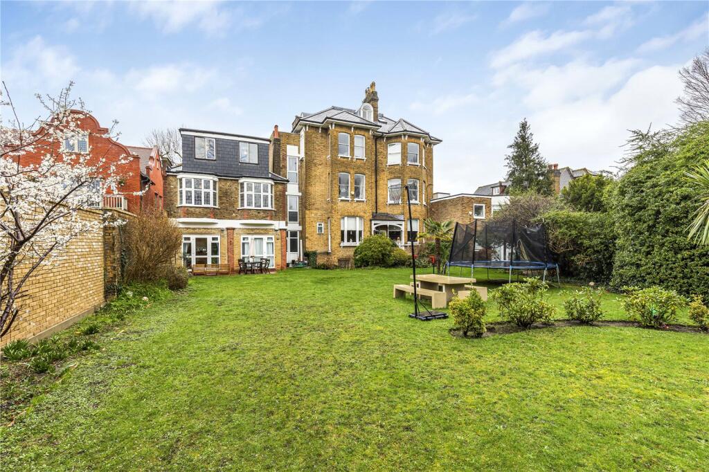 Property photo 11