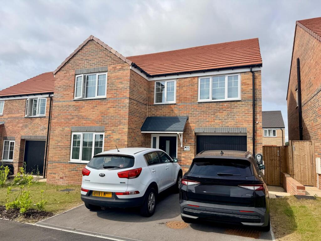 Main image of property: Quarry Avenue, Leeds