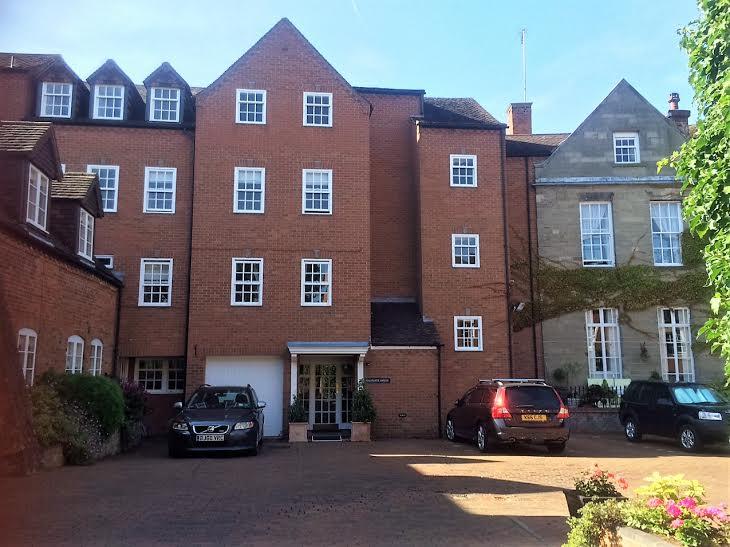 Main image of property: Castle Lane, Warwick, Warwickshire, CV34