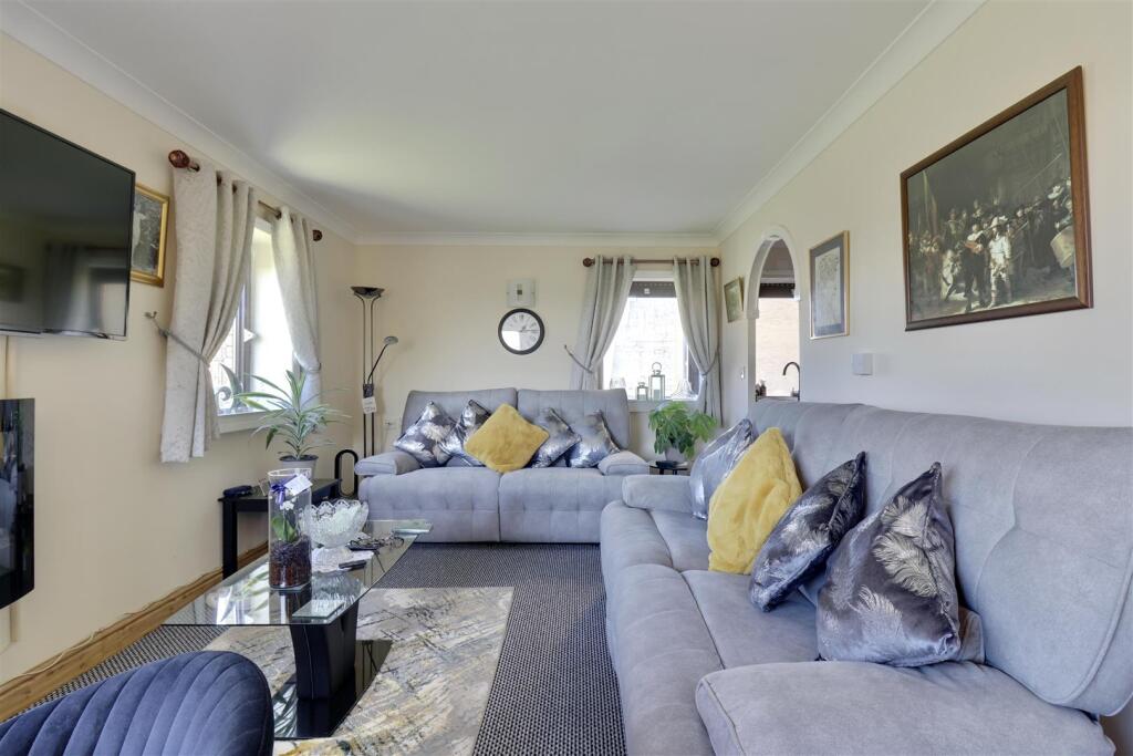 Clarence Parade, Southsea - View 3