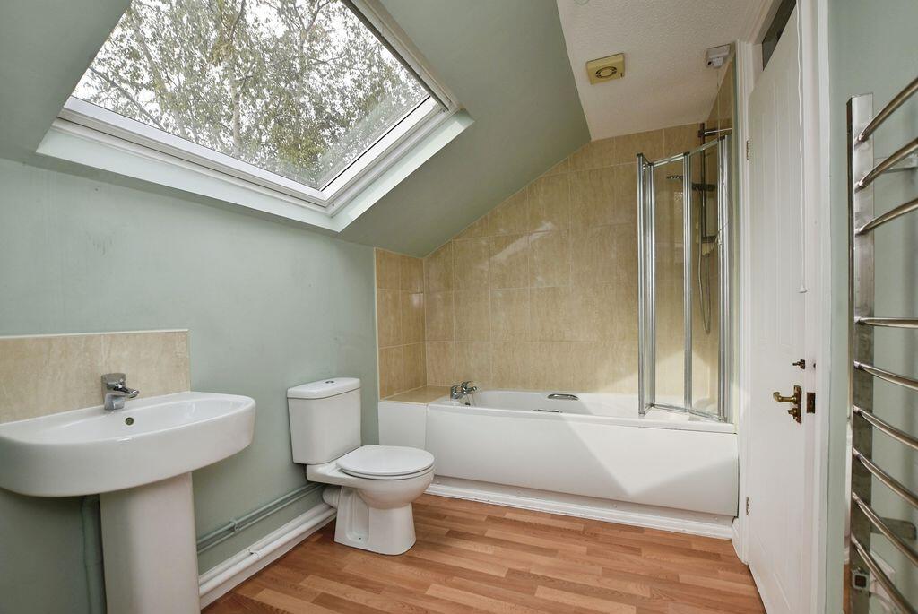 Apartment in Salisbury - View 5