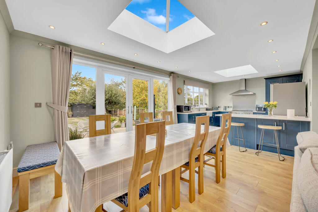 House in Chelmsford, Parsonage Green, Broomfield - View 5