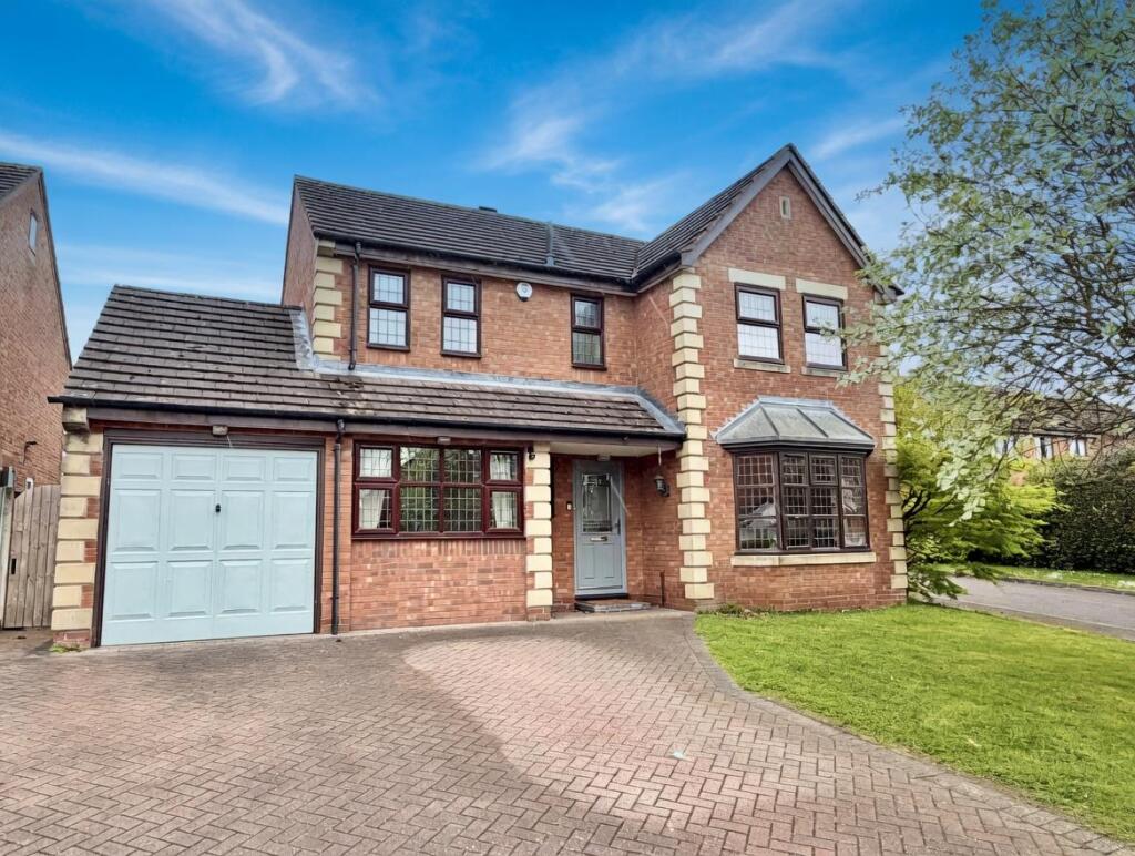 Main image of property: 8 Camross Drive, Herongate, Shrewsbury, SY1 3XH