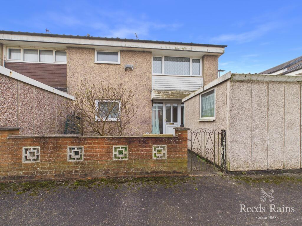 Main image of property: Manston Garth, Bransholme, Hull, East Yorkshire, HU7