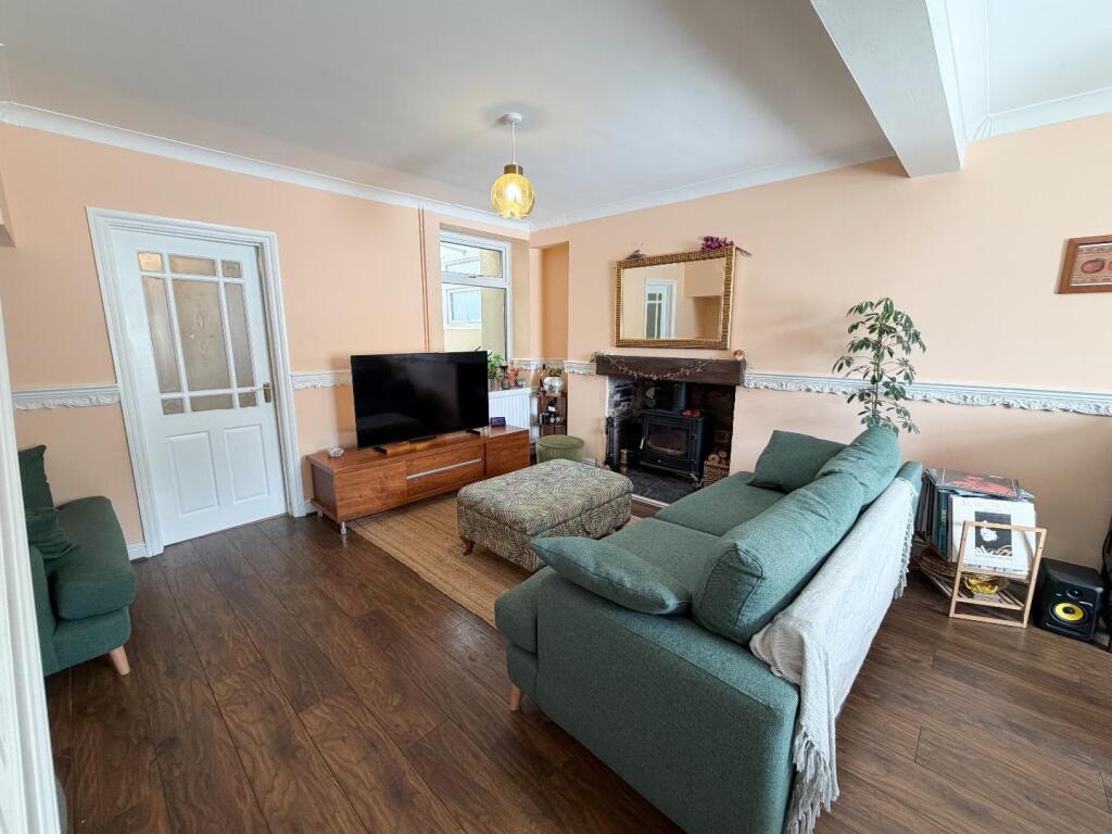 House in Ogmore Vale, Ogmore Valley - View 5