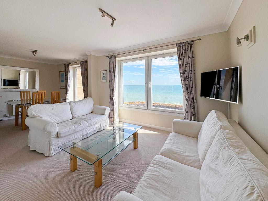 Apartment in Dover, Deal - View 3