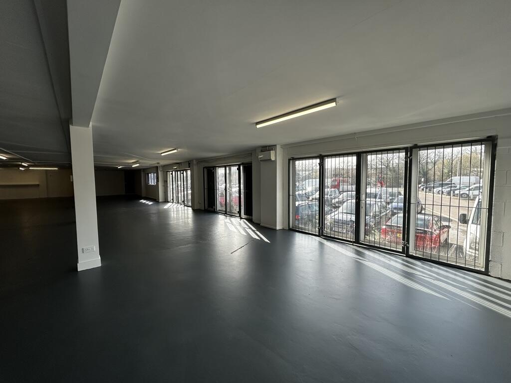 Photo 4