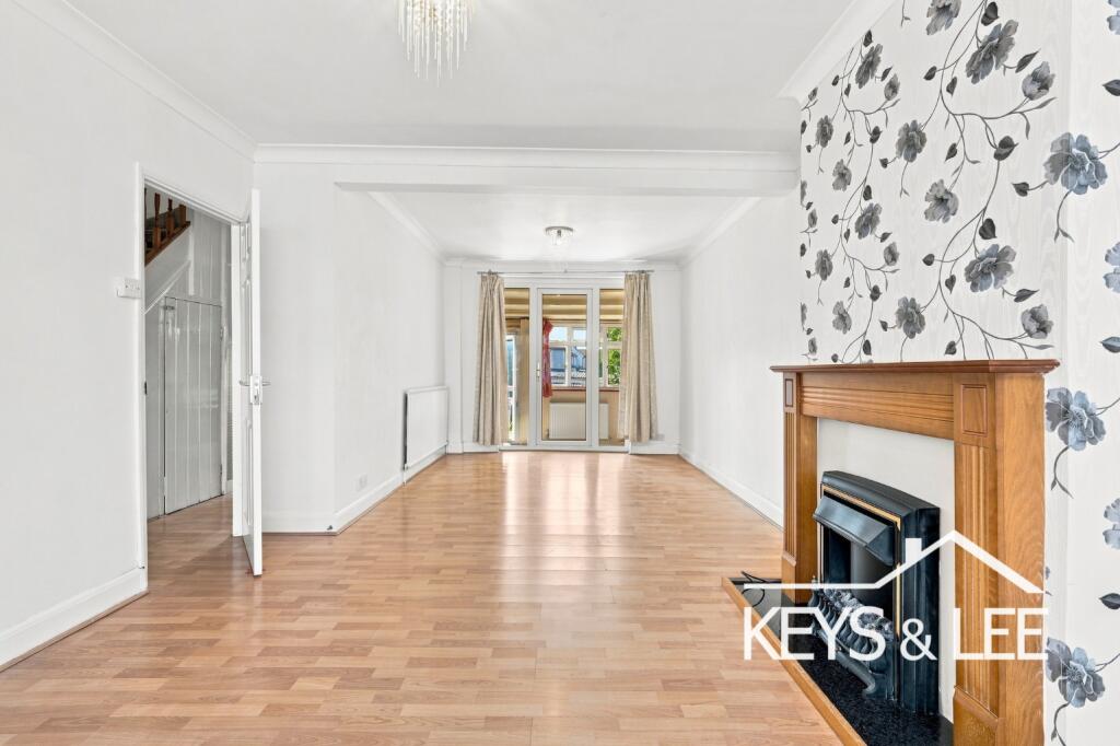 House in London - View 3