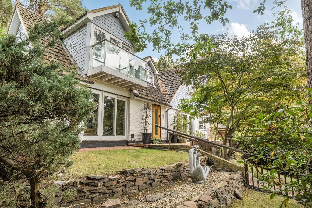 Main image of property: Camberley, Surrey, GU15