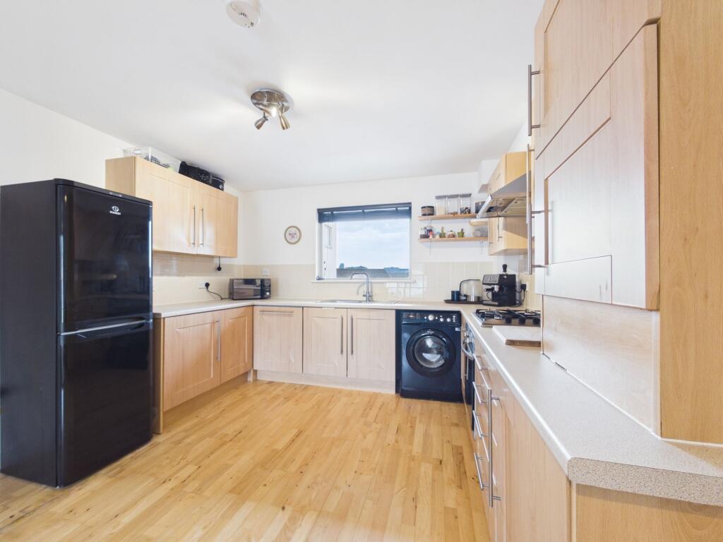 Apartment in Liverpool - More