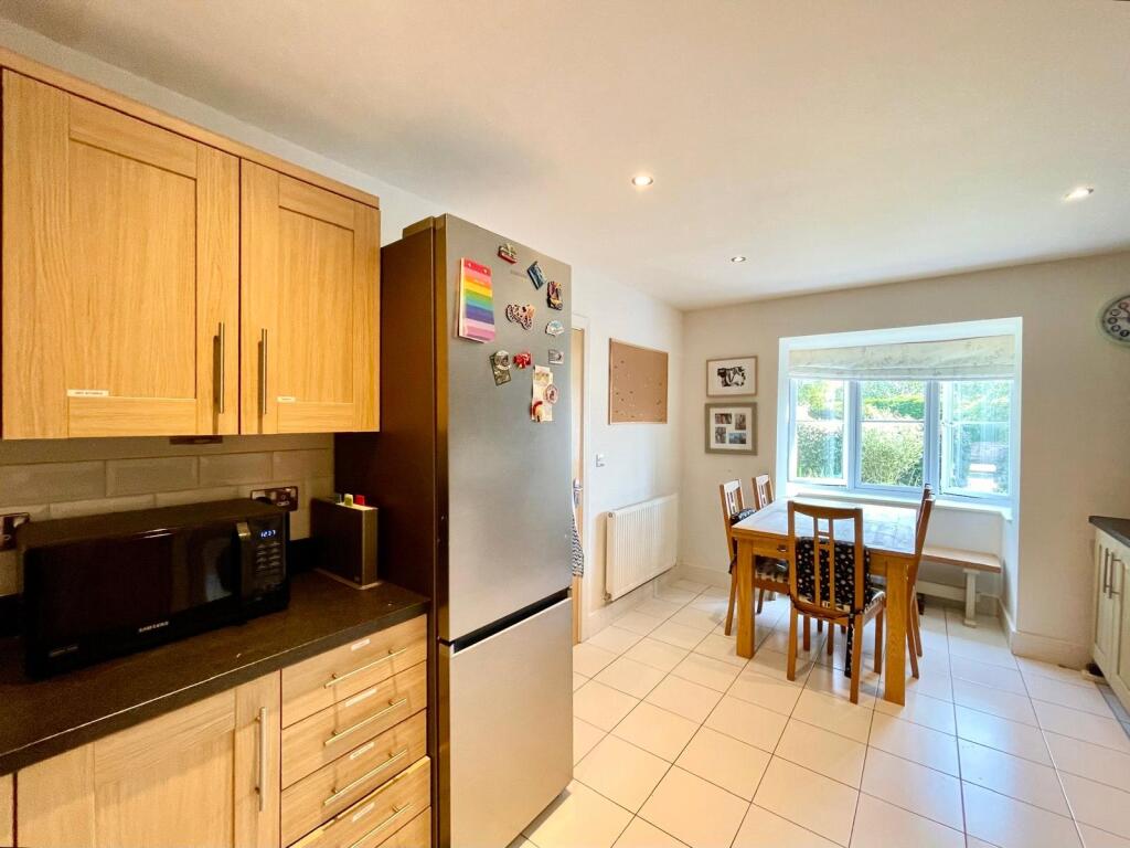 South Street, Pennington, Lymington, SO41 photo 3