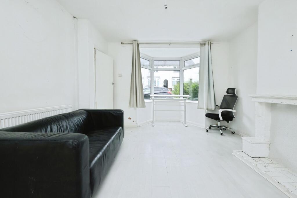 House in Birmingham, Longbridge - View 3