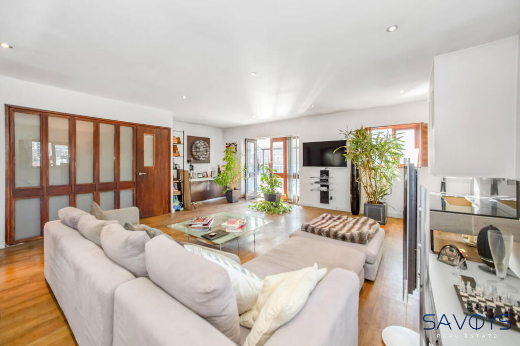 4-bed semi-detached on Bridge House Quay, London, E14, £1,250,000