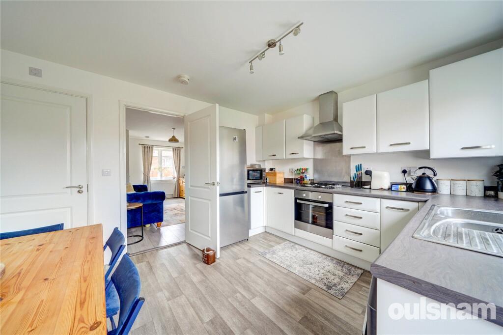 Gresley Way, Copcut, Droitwich, Worcestershire, WR9 photo 3