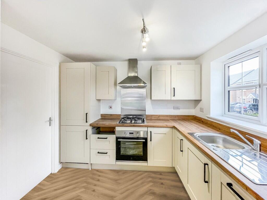 Delft Road, Wakefield, West Yorkshire, WF1 photo 2