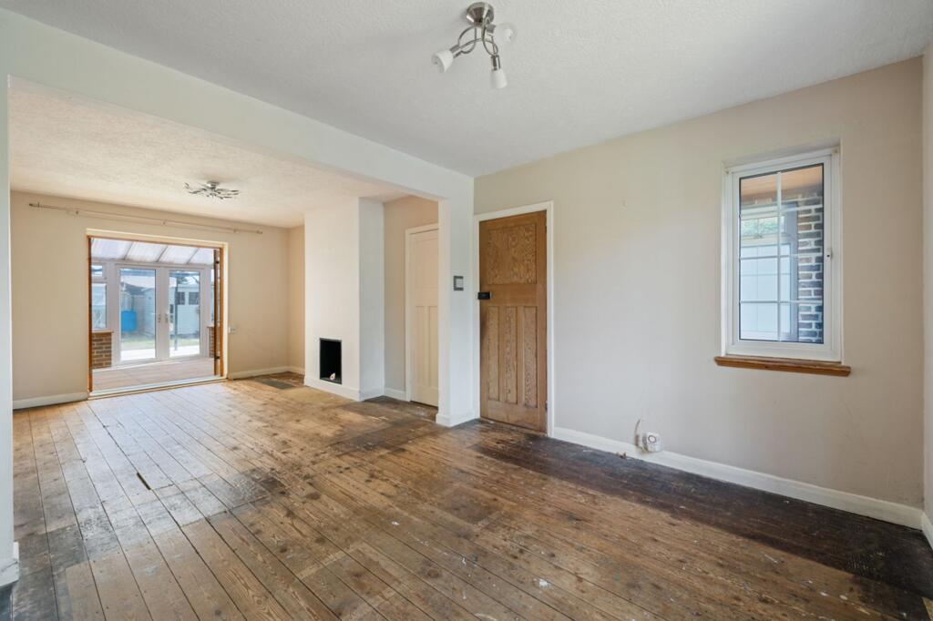 Kingsham Road, Chichester, PO19 - View 2