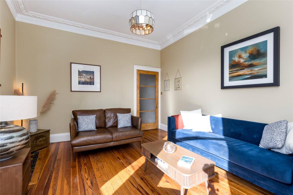 Apartment in Edinburgh, Church Hill, Morningside - View 4