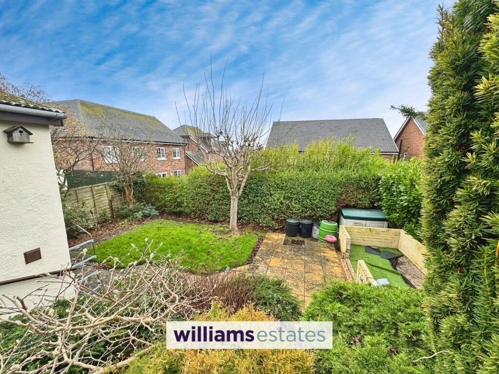Chatsworth Close, Prestatyn, LL19 photo 4