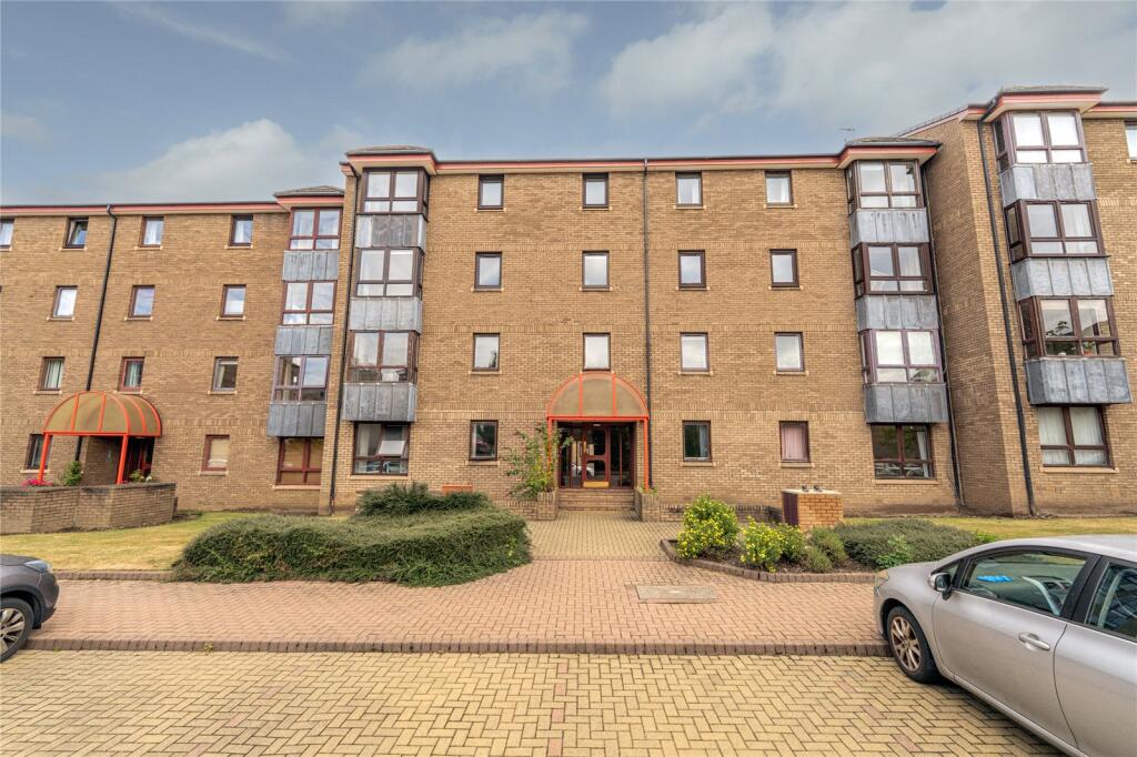 Main image of property: 8/7 Sienna Gardens, Edinburgh, EH9