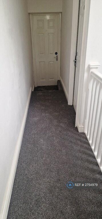 1 bedroom house share for rent