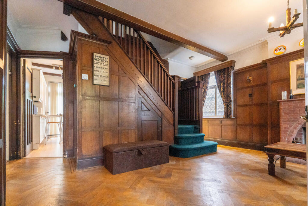 50 Green Lane, Edgware HA8 7PX - View 4