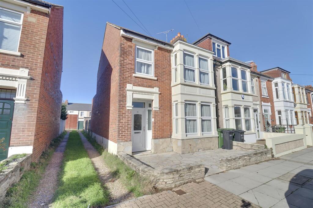 3-bed terraced on Marina Grove, Portsmouth, £325,000