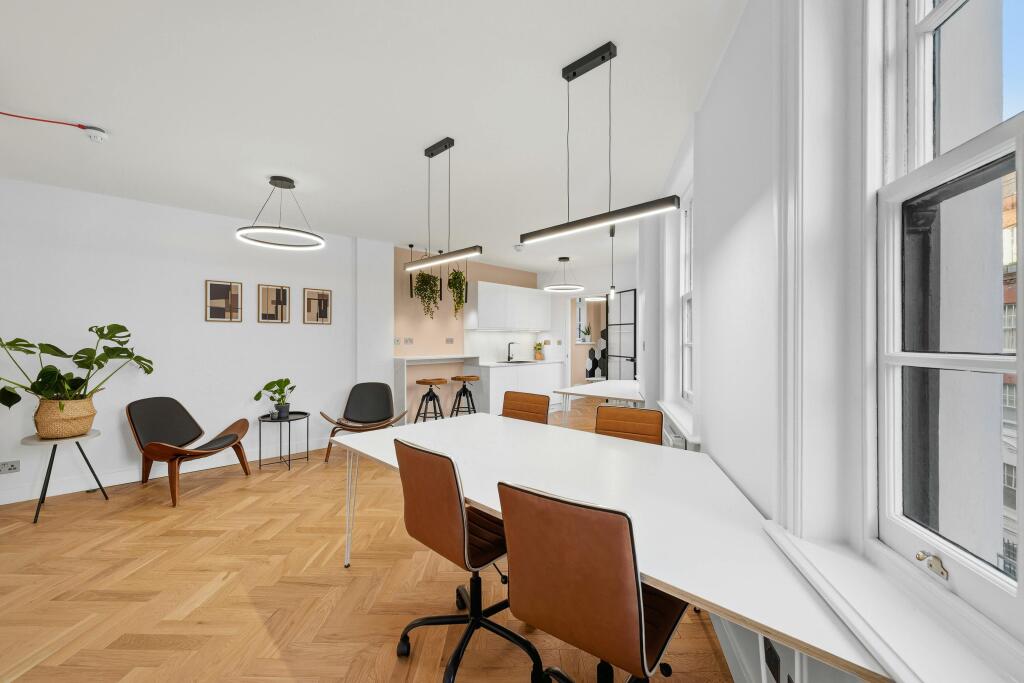 OFFICE 6.jpg