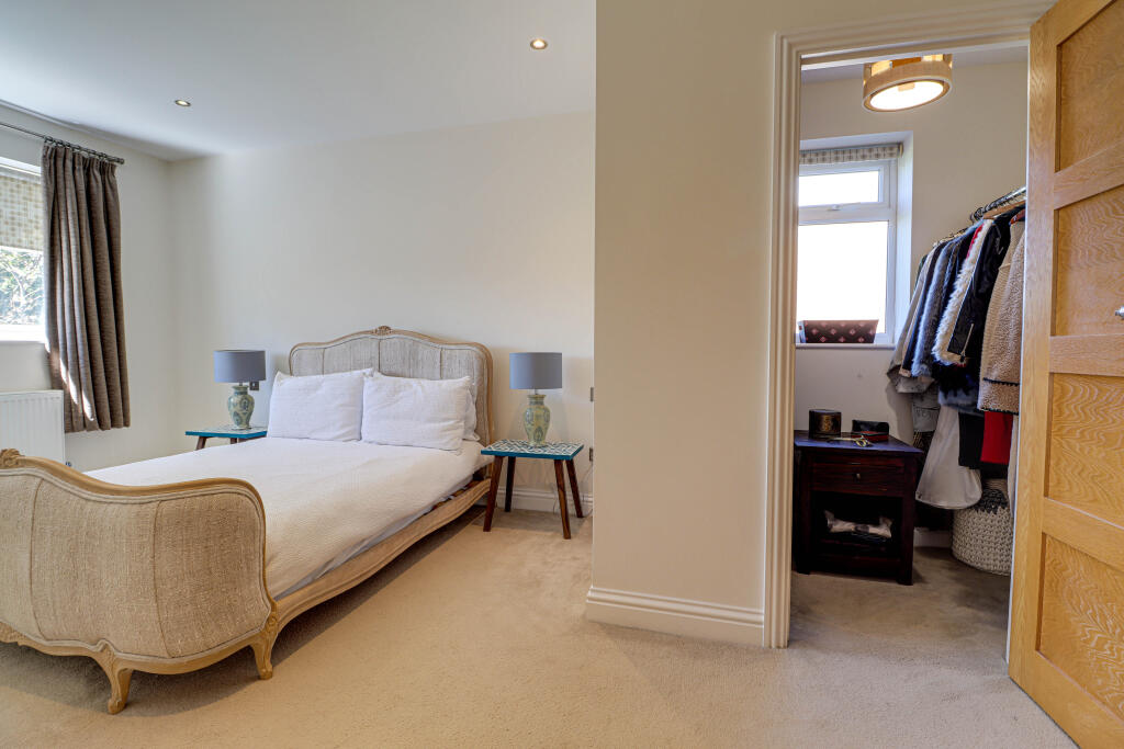 Additional image 20 of Rowlatt Drive, St. Albans, Hertfordshire, AL3