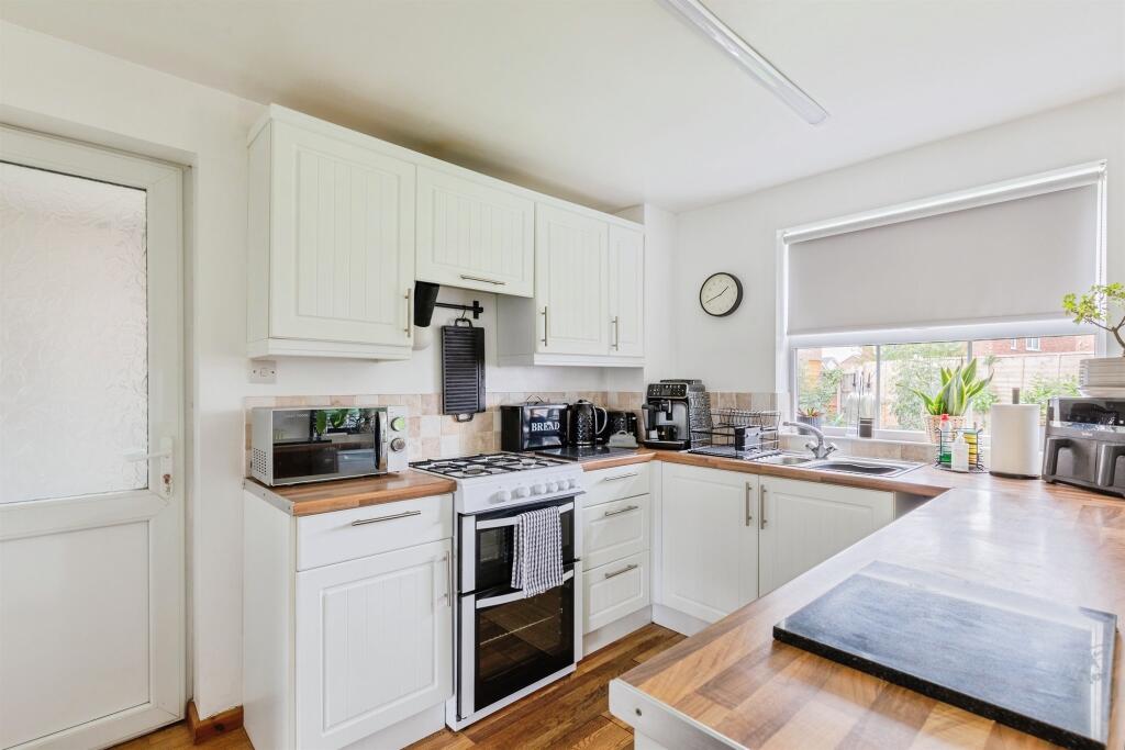 House in Coventry, Woodway Park - View 5