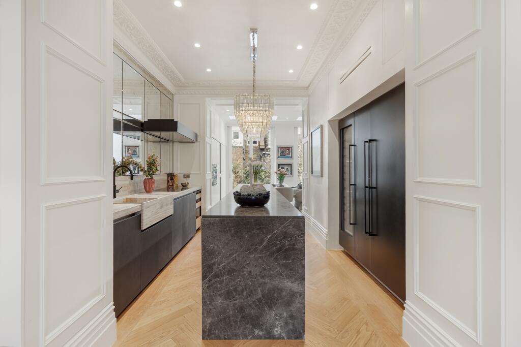 House in London, Kensal Town, Bayswater - View 3