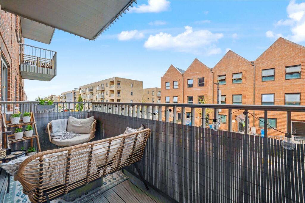 Apartment in London, Springfield Place, Springfield Village - View 5