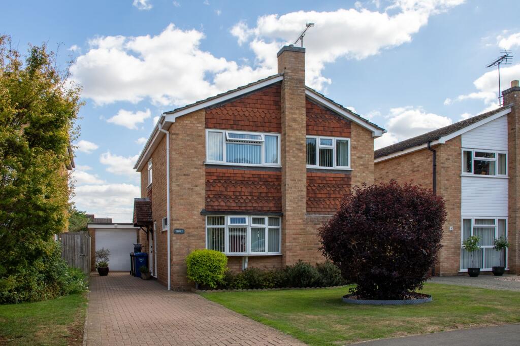 4-bed detached on Birchwood, Banbury, OX16, £475,000