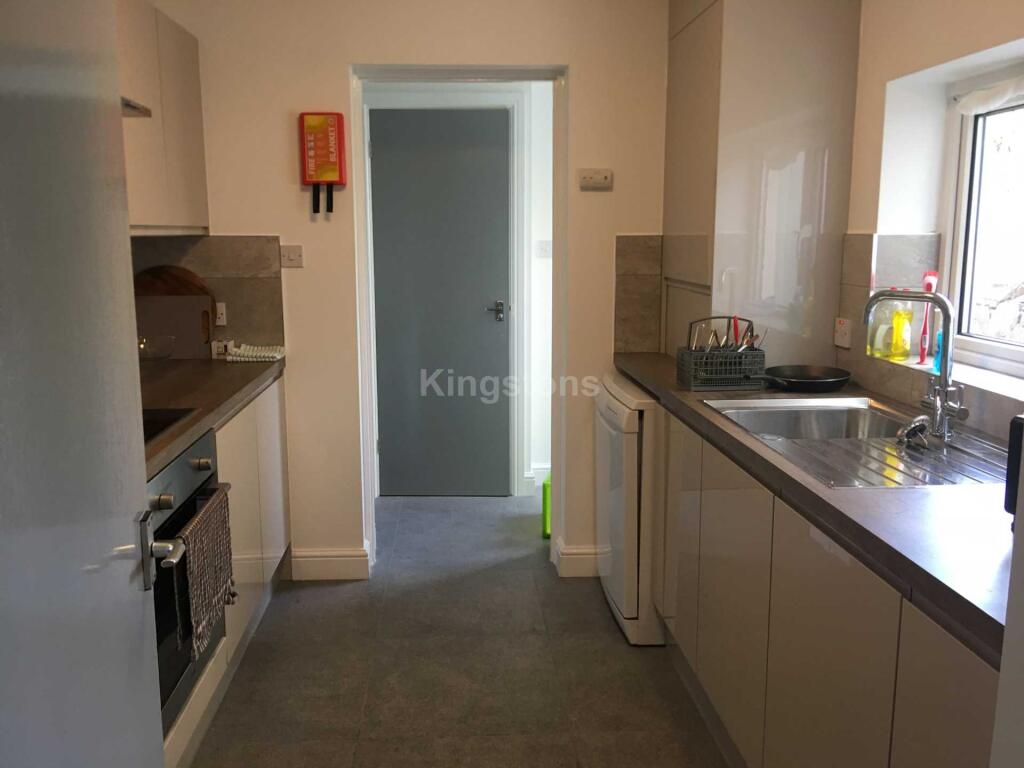 House in Cardiff, Cathays - View 3