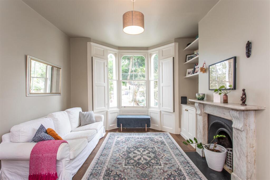 Apartment in London, Old Ford, Bow - View 2