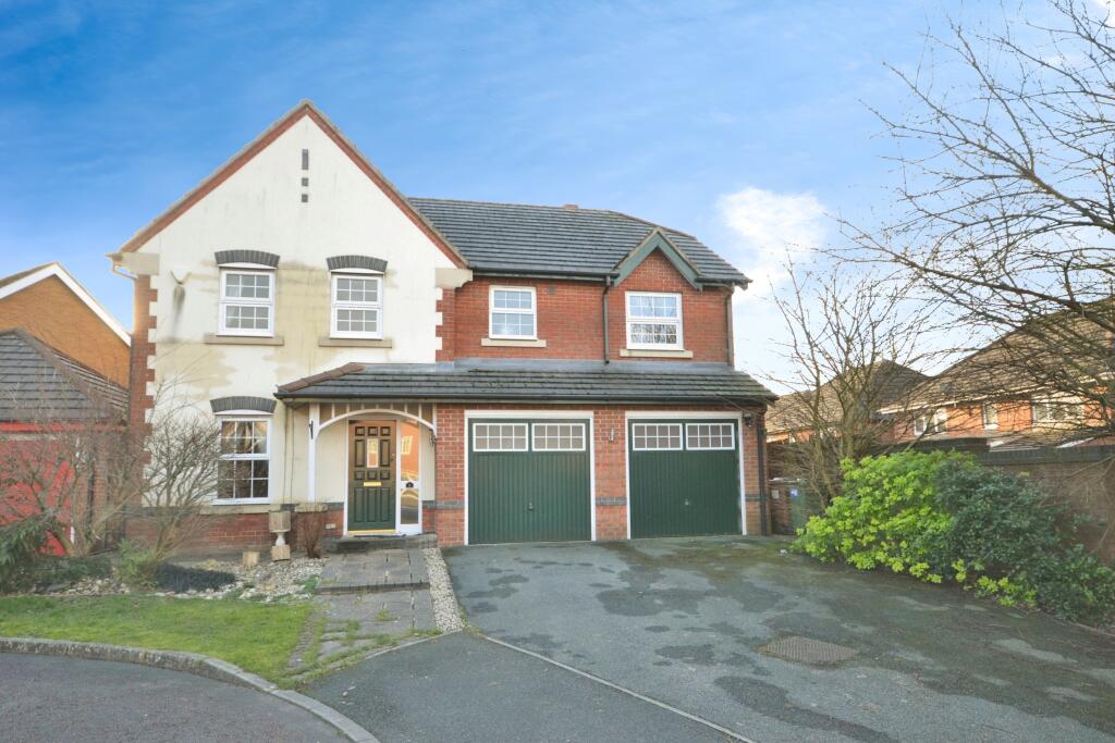 Main image of property: Walnut Grove, St Helens, WA9