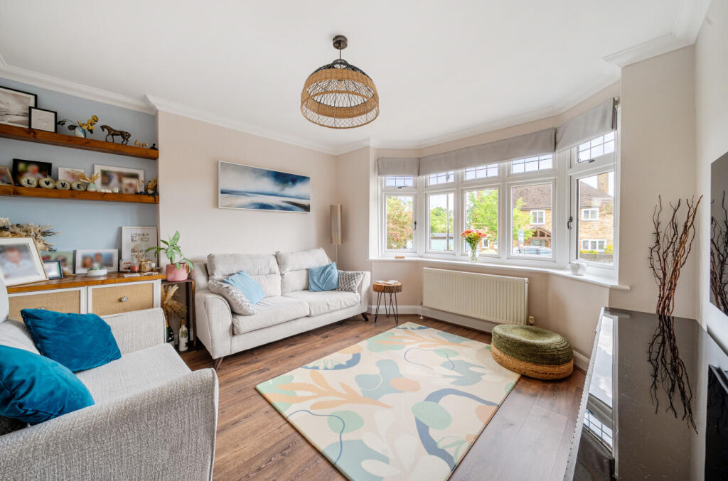 House in Rushmoor, North Town - View 3