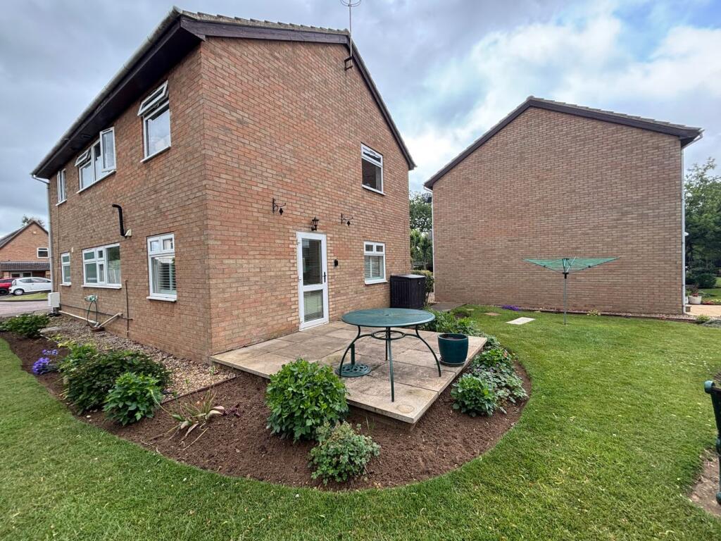 Apartment in Stevenage - View 5
