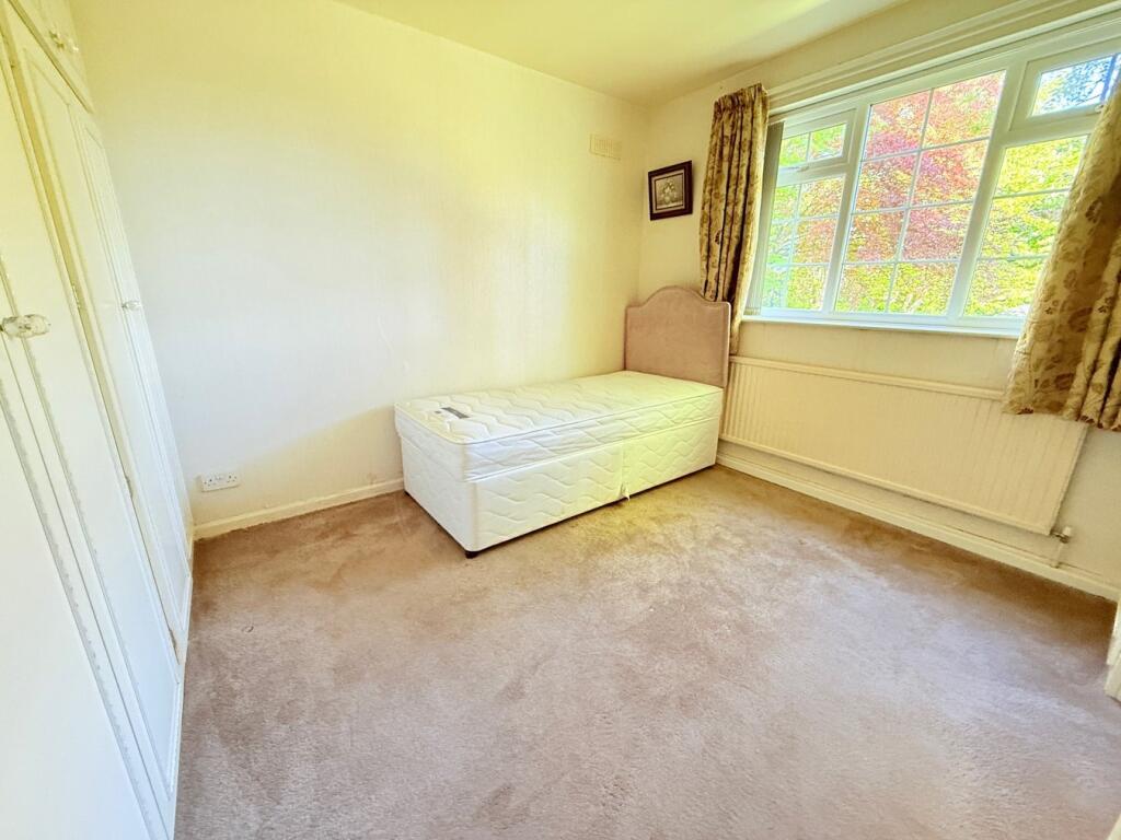 Chestnut Court, Shipley, BD18 photo 5