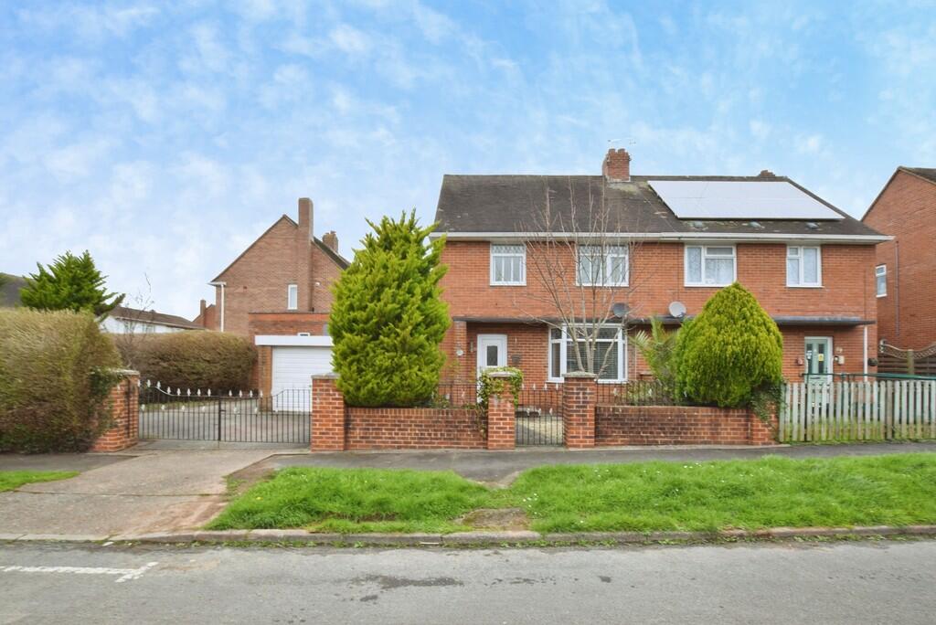 Main image of property: Thackeray Road