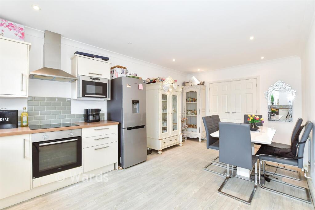 Main image of property: New Hythe Lane, Larkfield, Kent