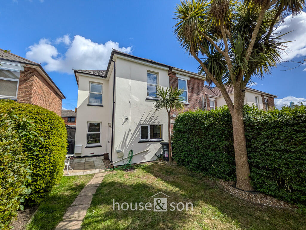 Abbott Road, Bournemouth photo 4