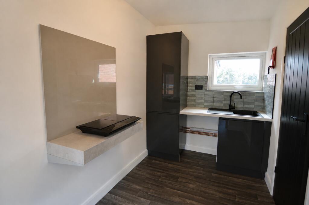 Apartment in Coventry - View 3
