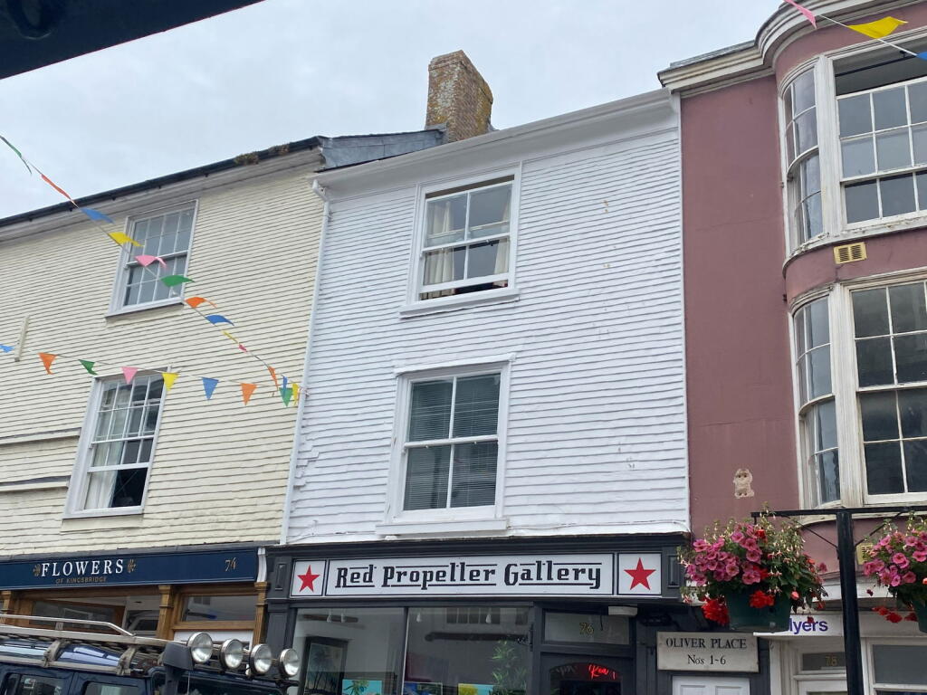 Main image of property: 4 Oliver Place, Kingsbridge