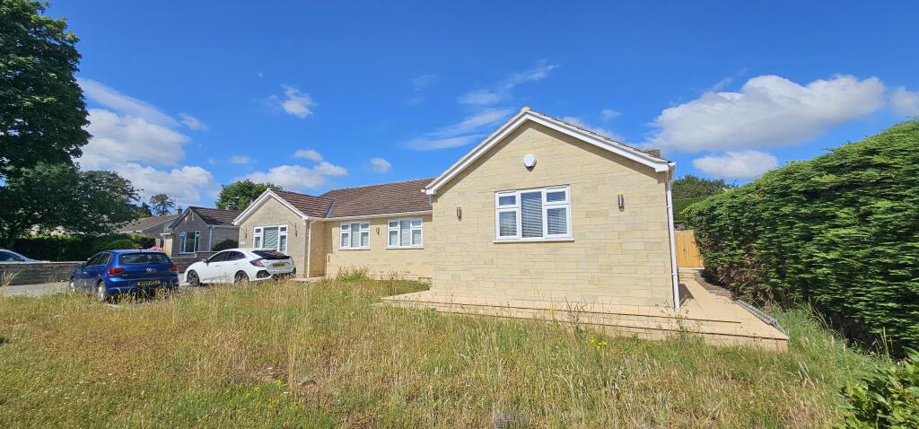 120c Charlton Park, Midsomer Norton, Radstock, Avon, BA3 photo 5