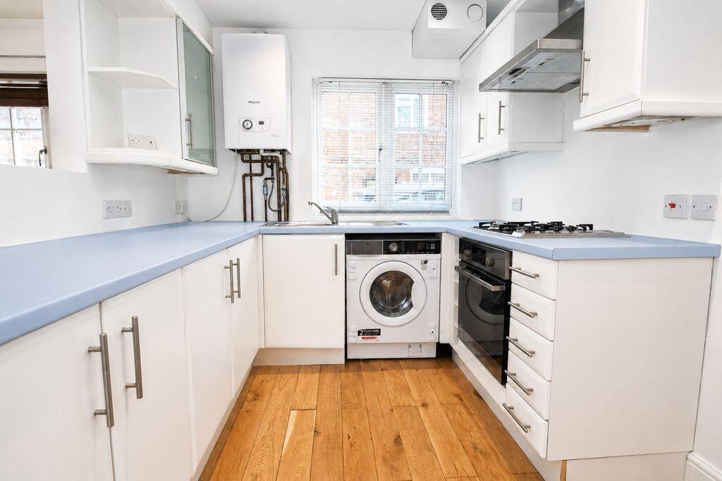 Apartment in Rochester - View 3