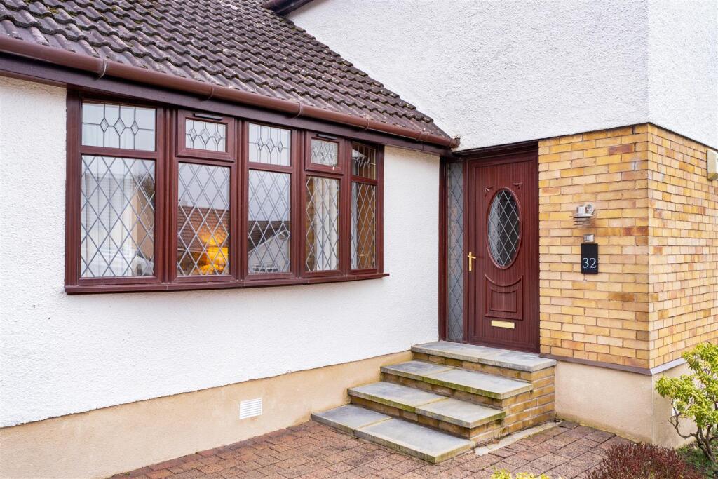 House in Wishaw, Coltness - View 3