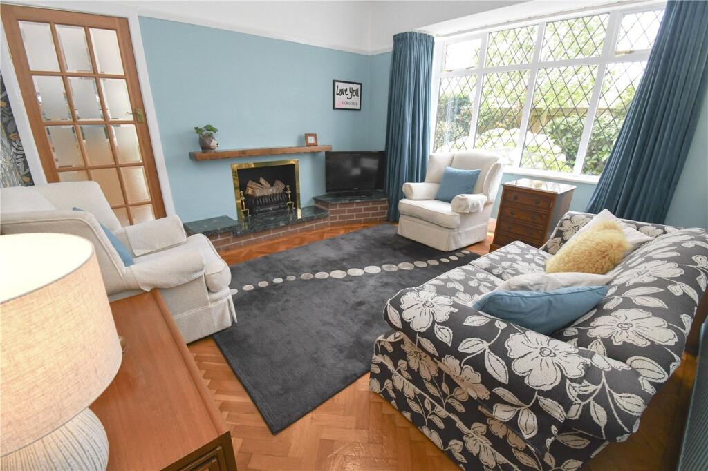 Larcombe Avenue, Upton, Wirral photo 3