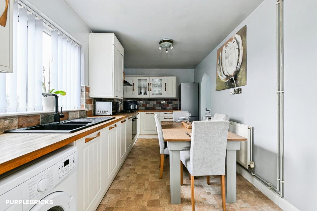 House in Nottingham - View 4